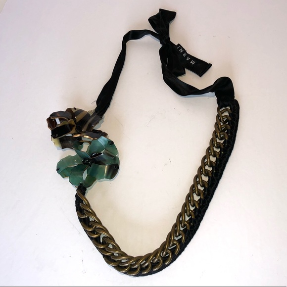 Marni Horn Flower & Chain necklace - Picture 2 of 6